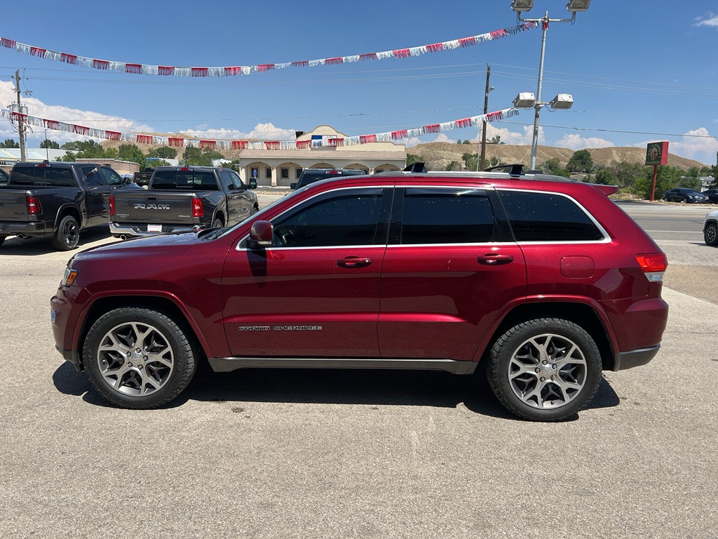 2018 Jeep Grand Cherokee Sterling Edition