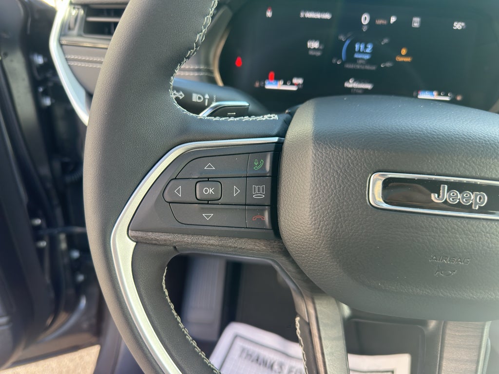 2026 Jeep Grand Cherokee Laredo Altitude