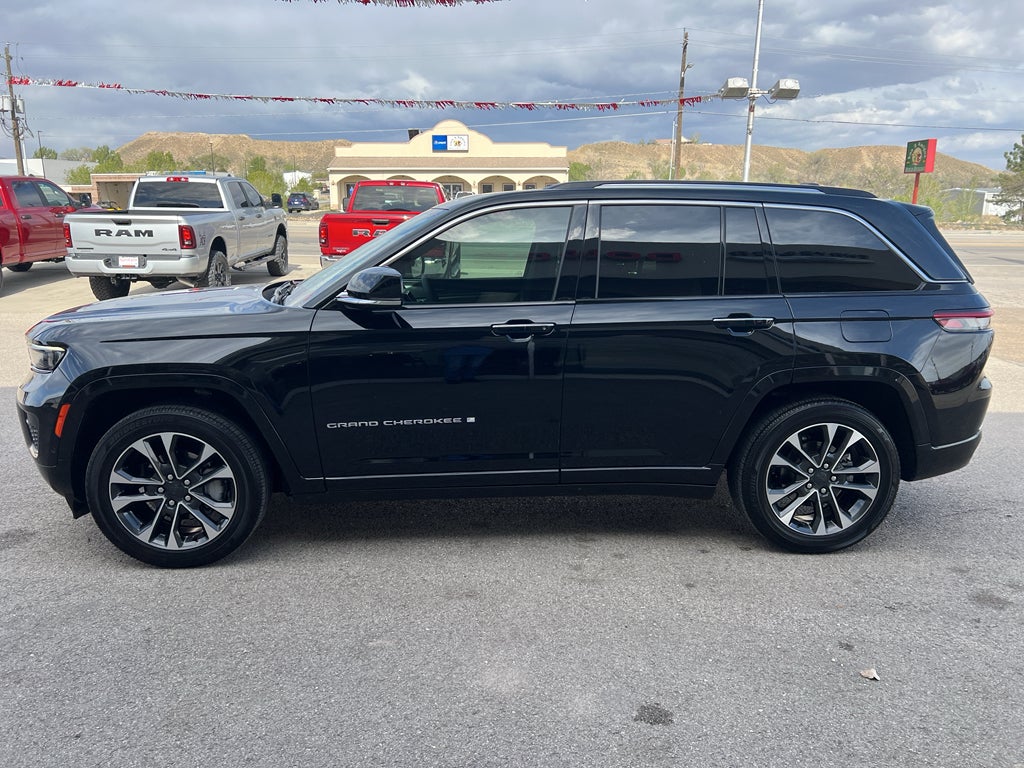 2023 Jeep Grand Cherokee Overland