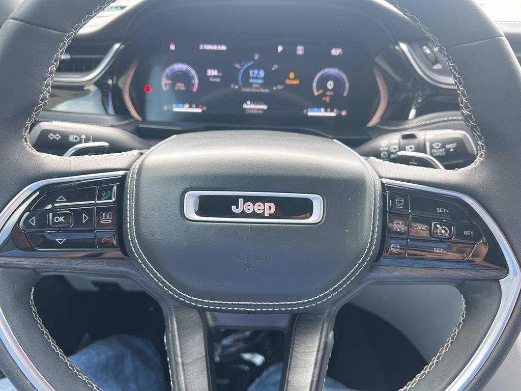 2023 Jeep Grand Cherokee Overland