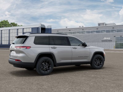 2026 Jeep Grand Cherokee Laredo Altitude