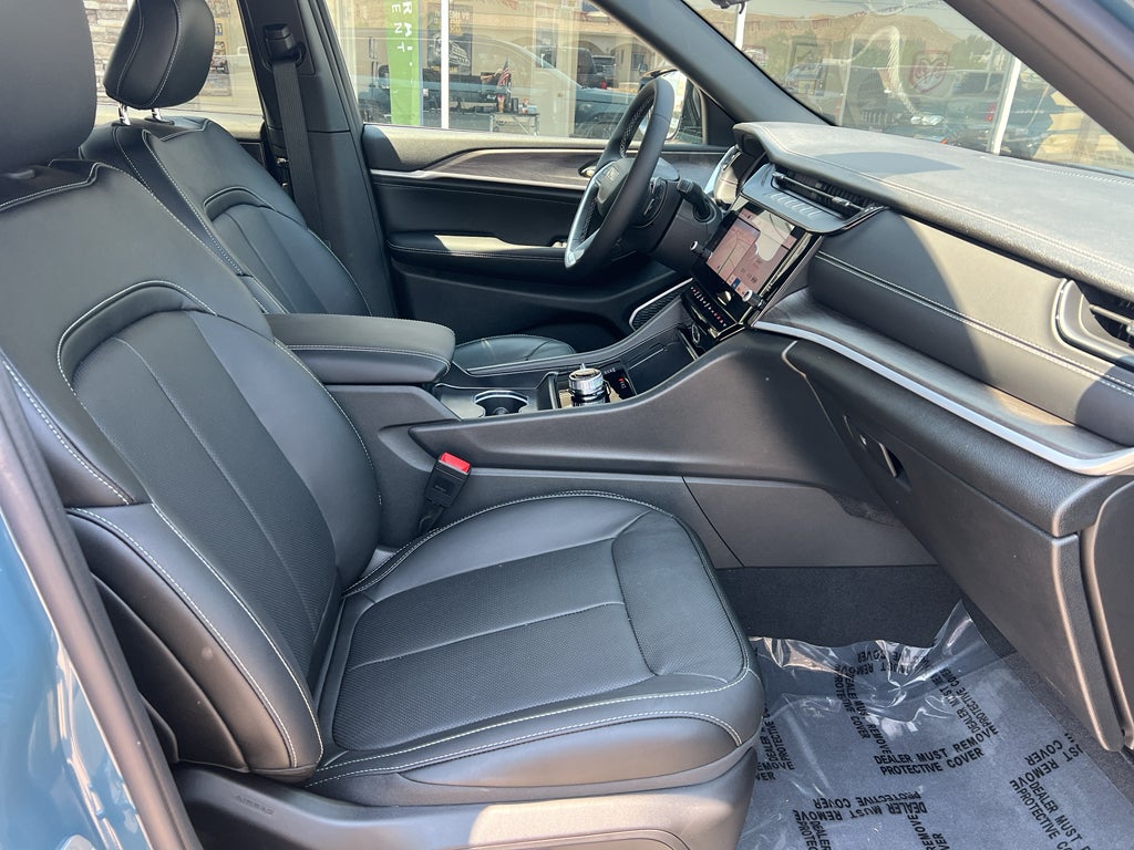2026 Jeep Grand Cherokee Limited Reserve