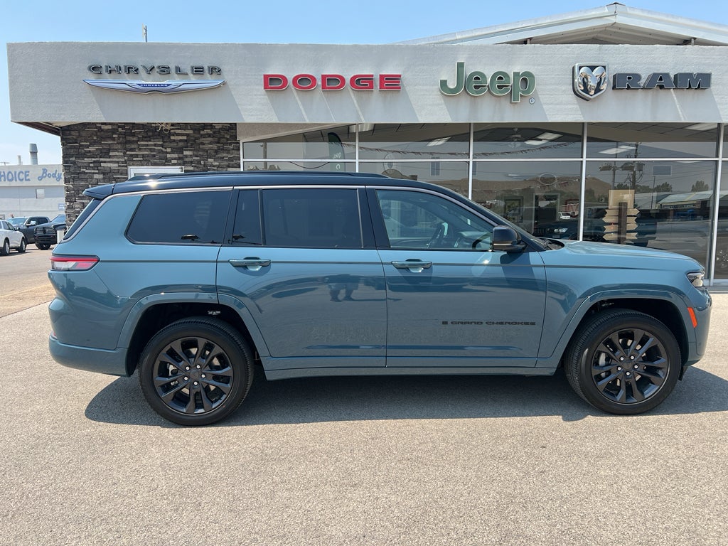 2026 Jeep Grand Cherokee Limited Reserve
