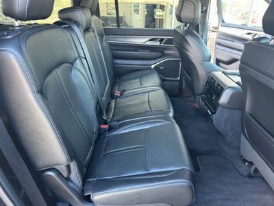 2025 Jeep Wagoneer L L