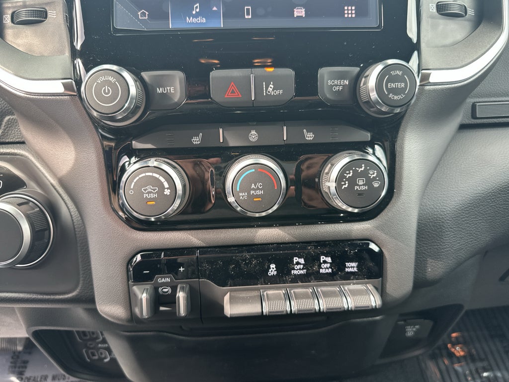 2027 RAM Ram 1500 Big Horn