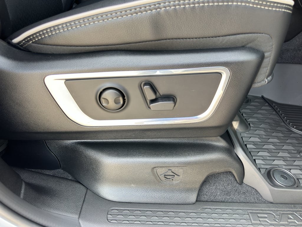 2026 RAM Ram 1500 Laramie