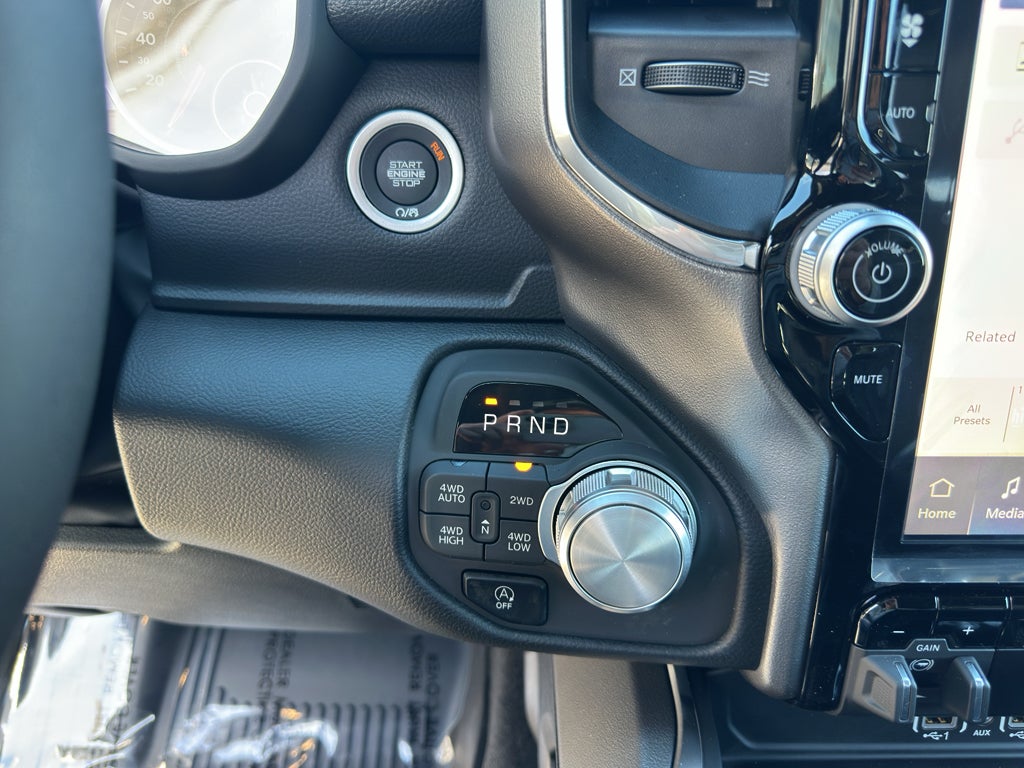 2026 RAM Ram 1500 Laramie