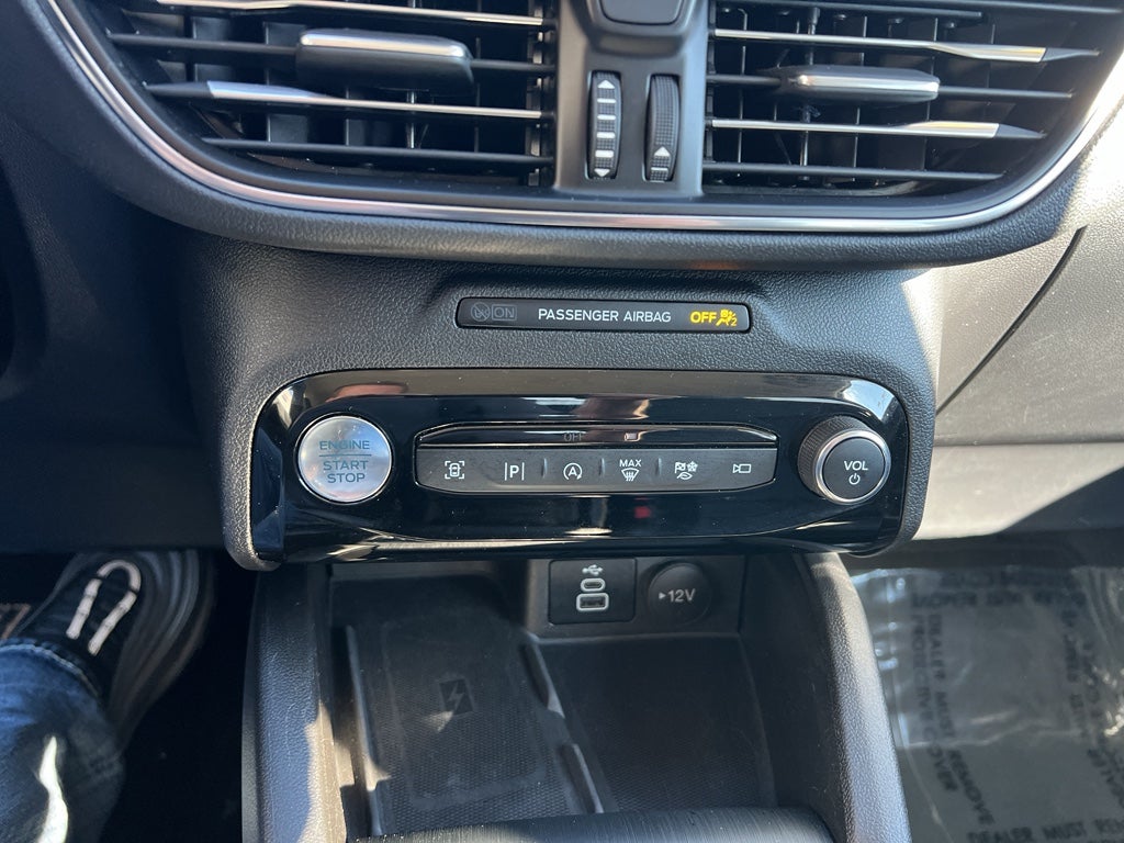 2024 Ford Escape Platinum