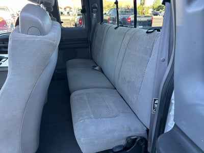 2004 Ford F-250 Base