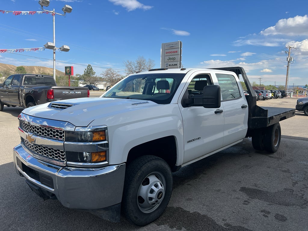 2019 Chevrolet Silverado 3500HD Chassis WT