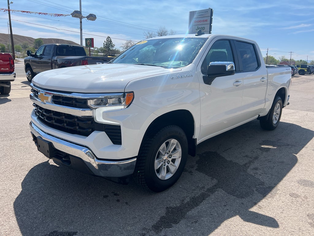 2025 Chevrolet Silverado 1500 LT