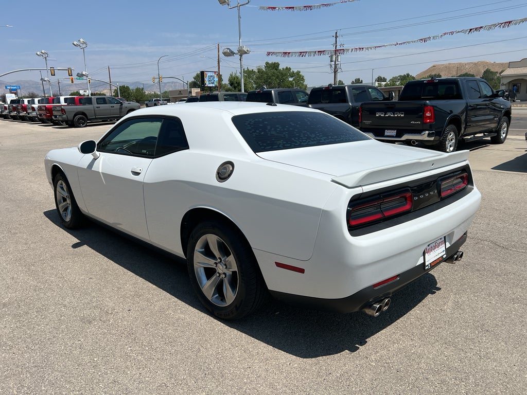 2018 Dodge Challenger SXT
