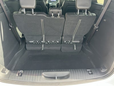 2025 Chrysler Voyager LX