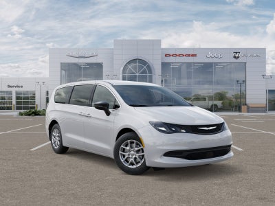2025 Chrysler Voyager LX
