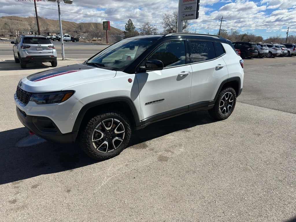 2025 Jeep Compass Trailhawk