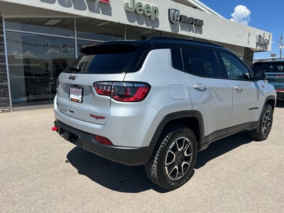 2026 Jeep Compass Trailhawk