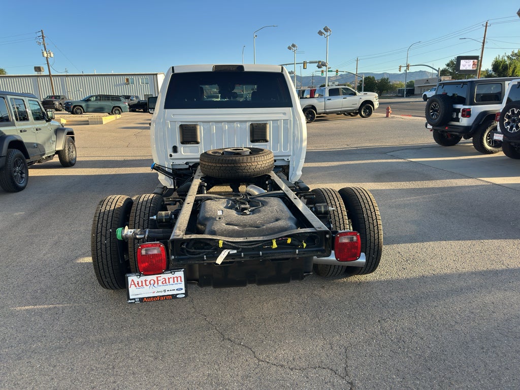 2027 RAM 3500 Chassis Cab Tradesman