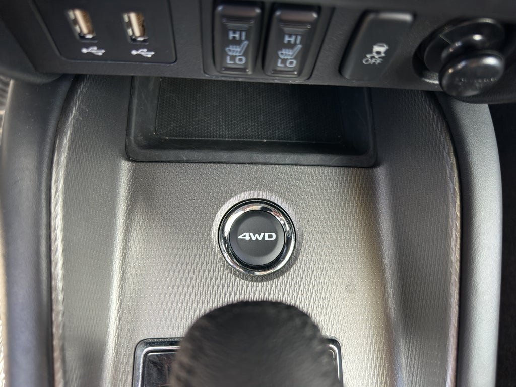 2024 Mitsubishi Outlander Sport ES