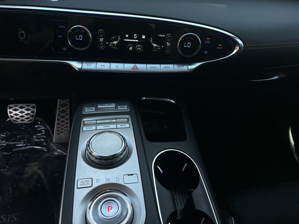 2023 Genesis GV70 2.5T