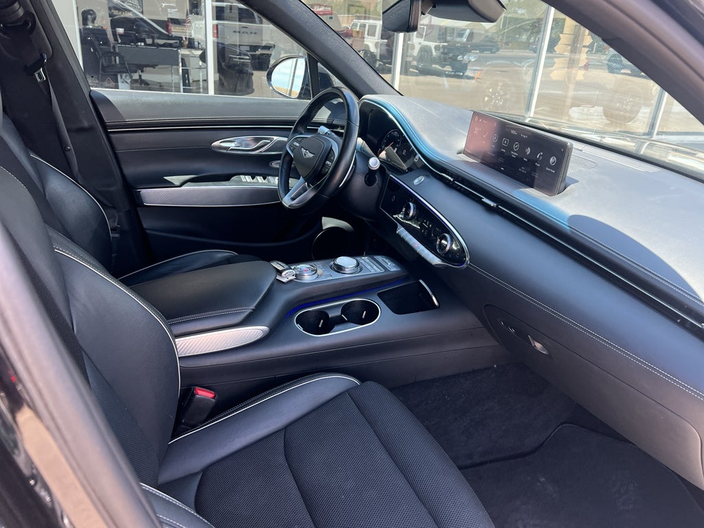 2023 Genesis GV70 2.5T