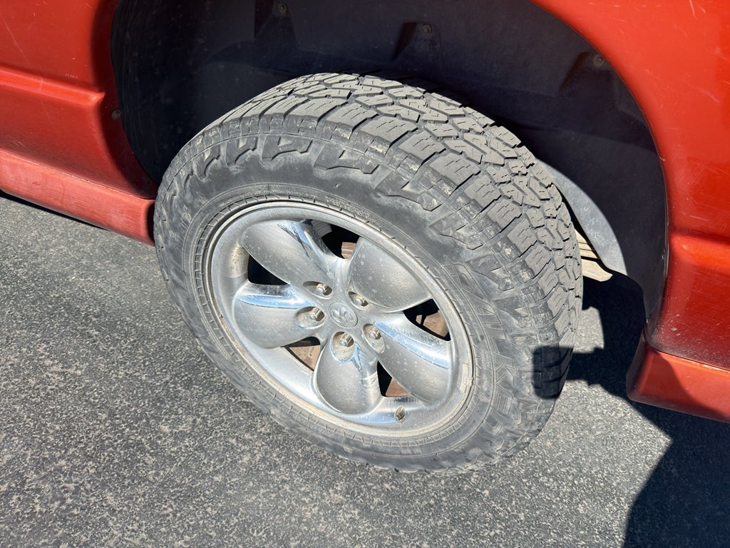2005 Dodge Ram Pickup SLT