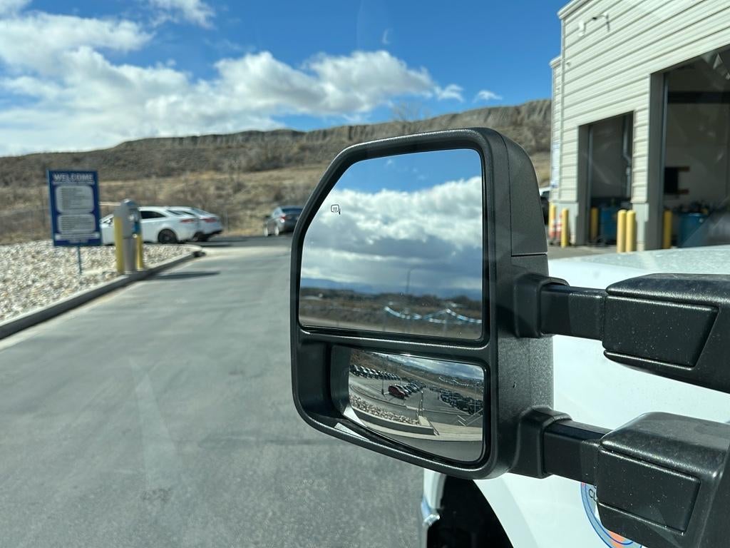 2025 Ford F-350 F-350® XL