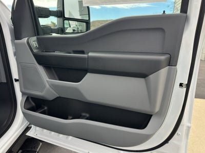 2026 Ford F-550 F-550® XL