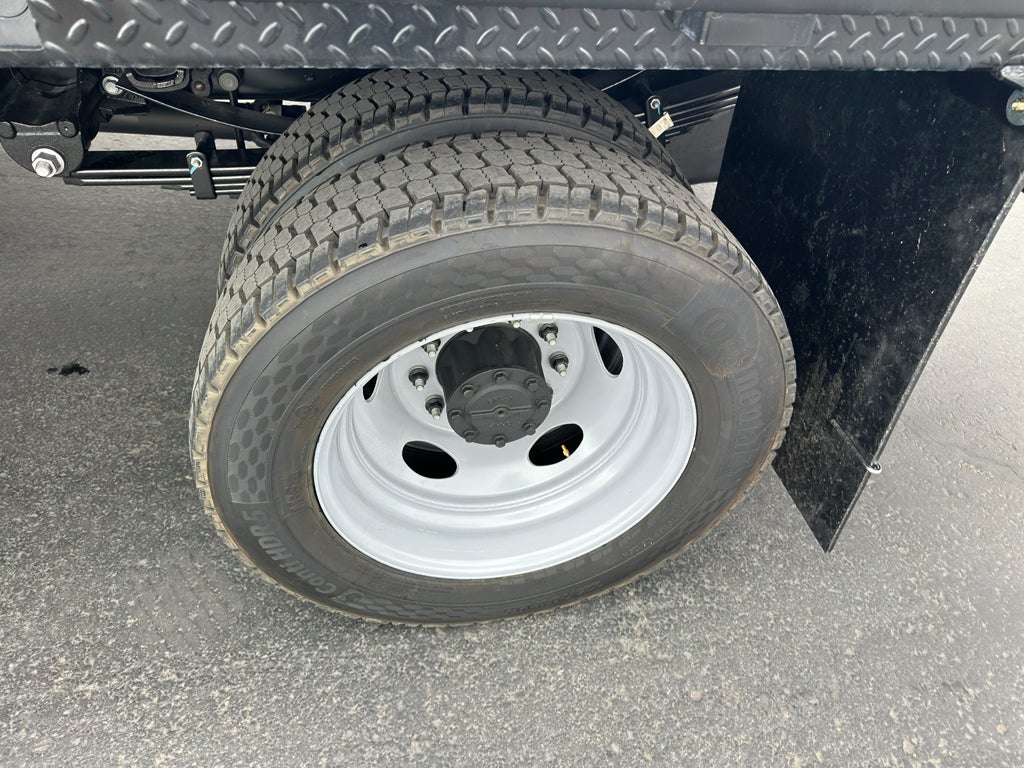 2026 Ford F-550 F-550® XL