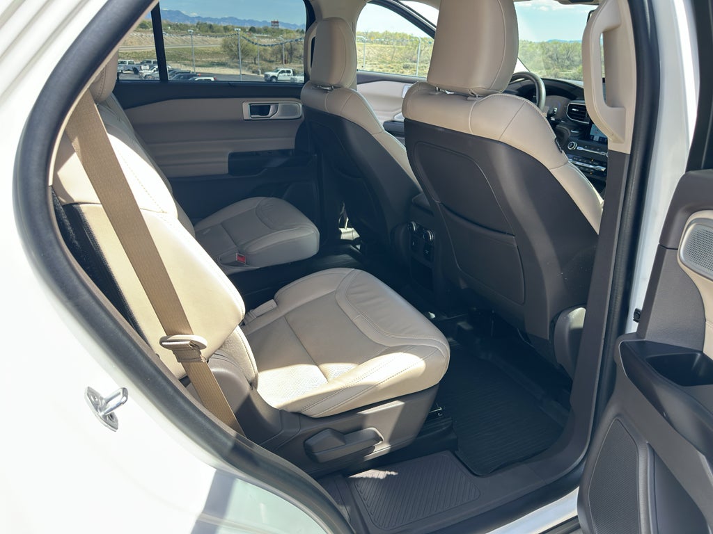 2020 Ford Explorer Platinum