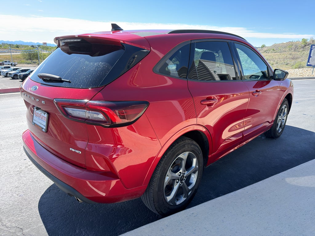 2024 Ford Escape ST-Line