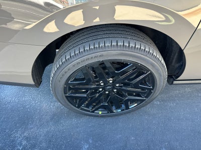 2027 Ford Expedition MAX MAX Platinum