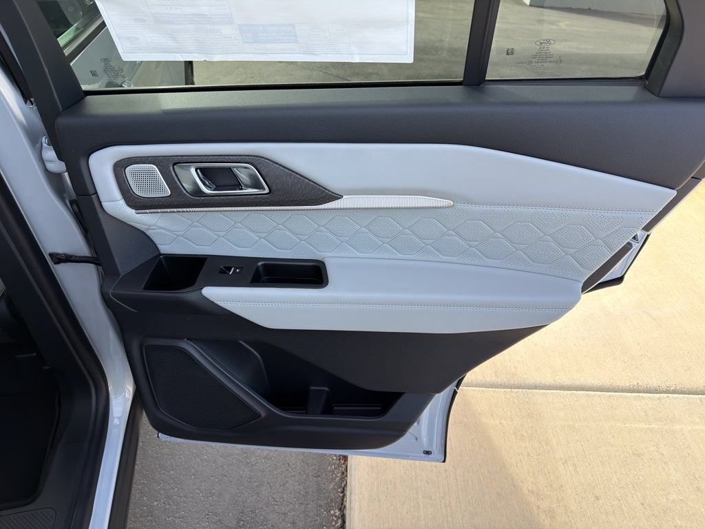 2026 Ford Explorer Platinum™