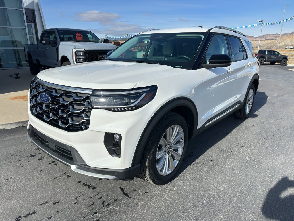 2025 Ford Explorer Platinum