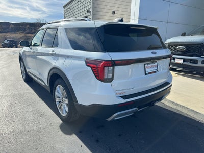 2025 Ford Explorer Platinum