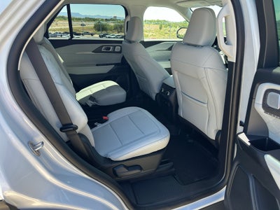 2026 Ford Explorer Platinum™