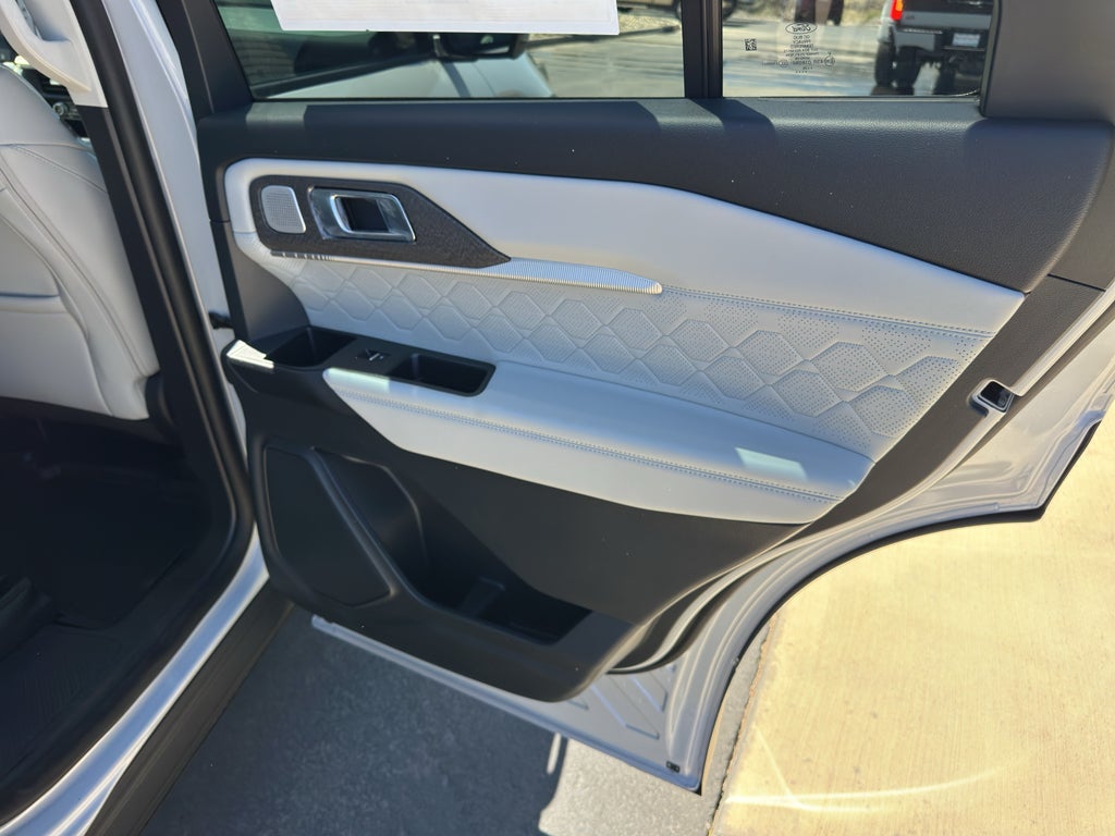 2026 Ford Explorer Platinum™