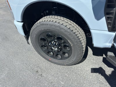 2026 Ford F-350 F-350® Lariat®