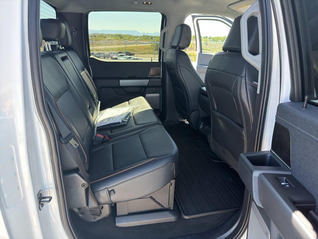 2026 Ford F-350 F-350® Lariat®