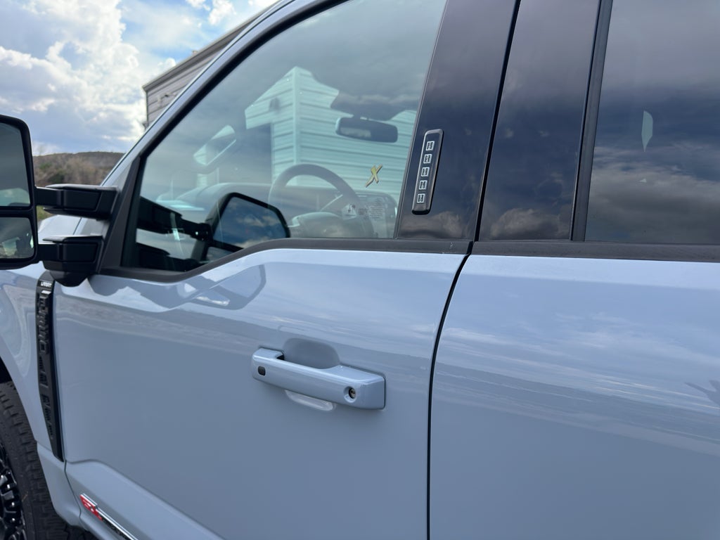 2026 Ford F-350 F-350® Lariat®