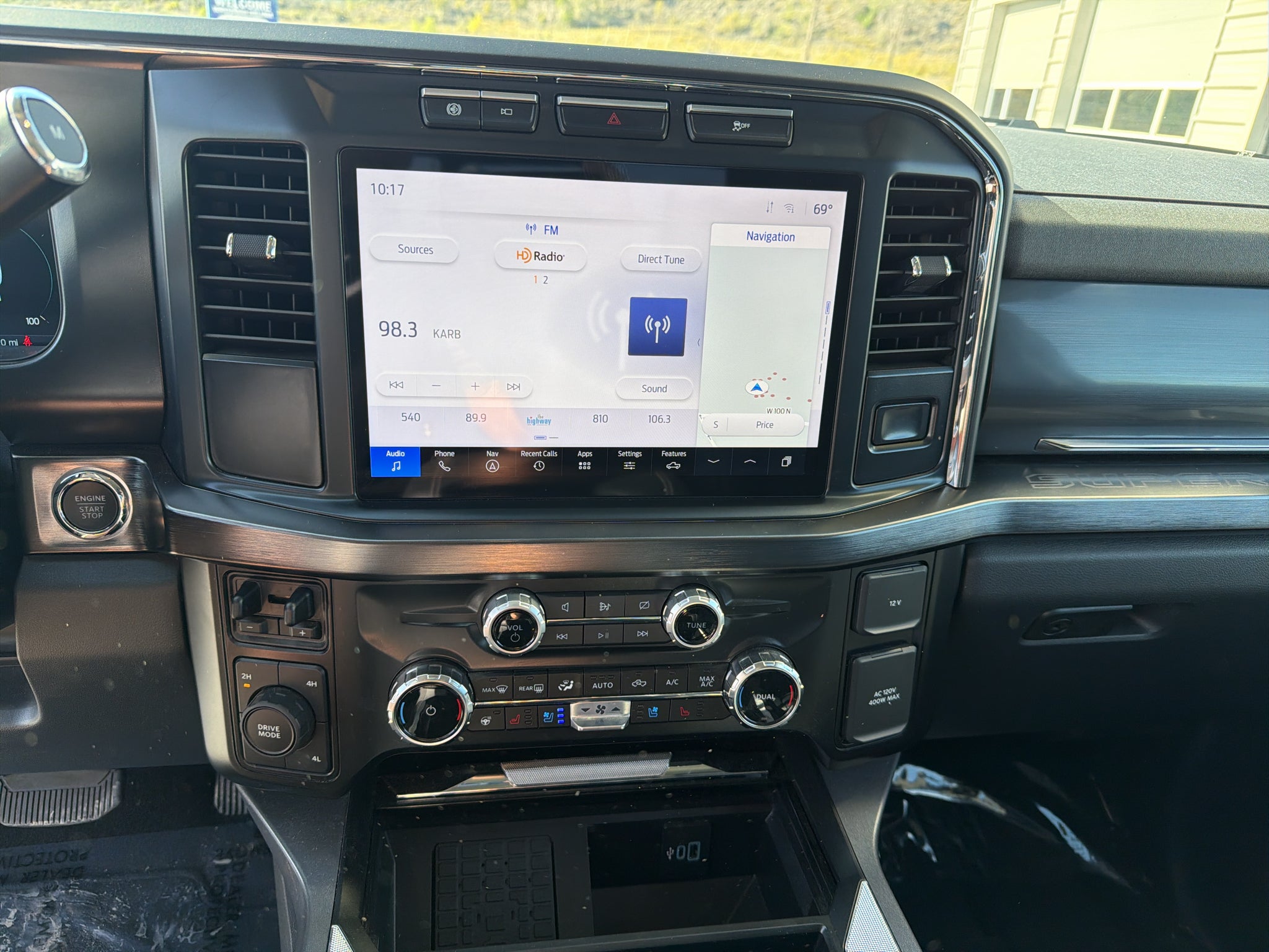 2024 Ford F-350 LARIAT