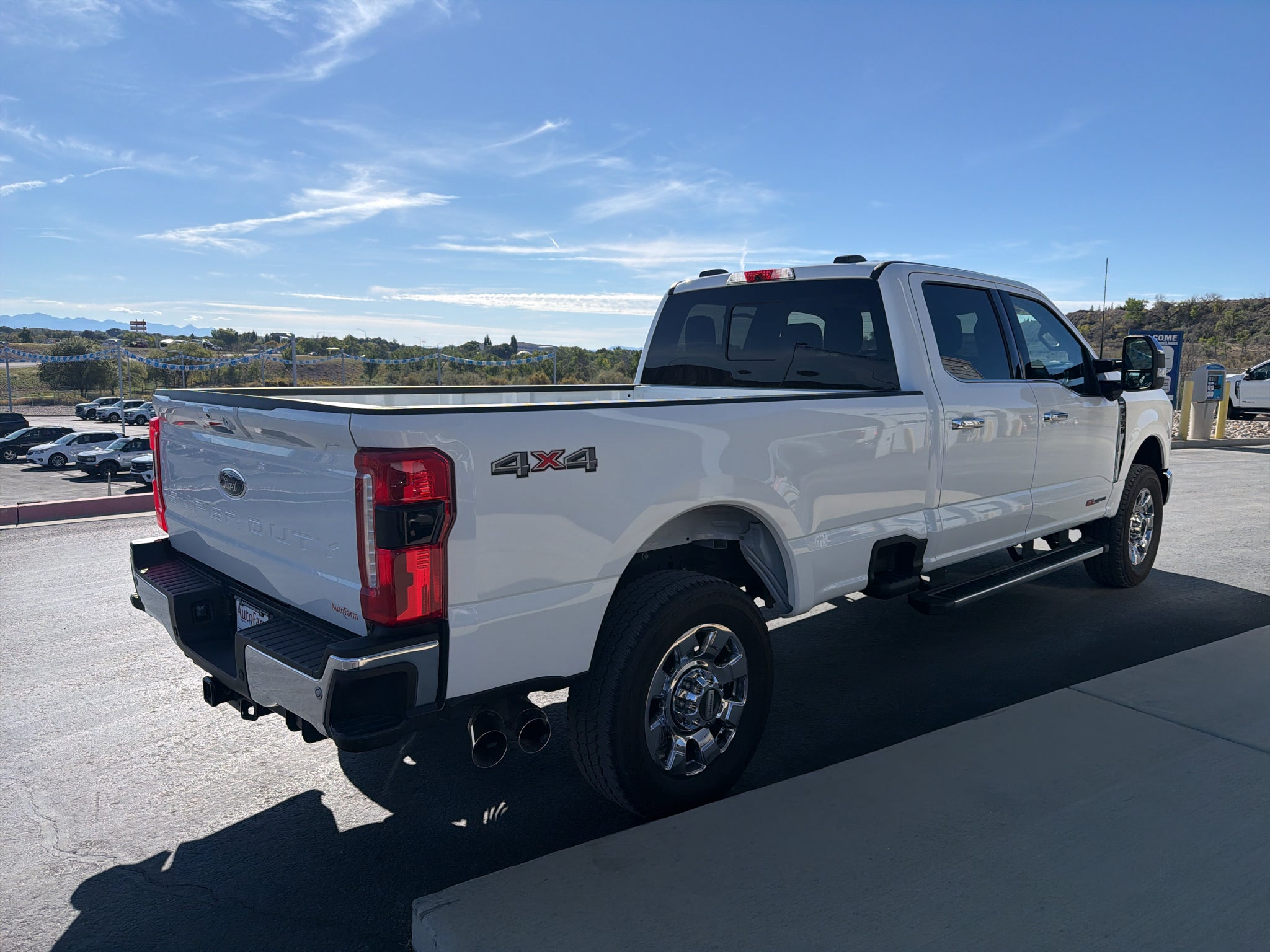 2024 Ford F-350 LARIAT