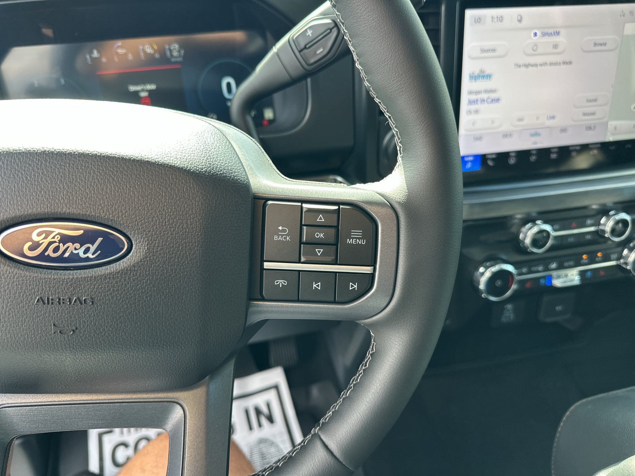 2027 Ford F-350 F-350® Lariat®
