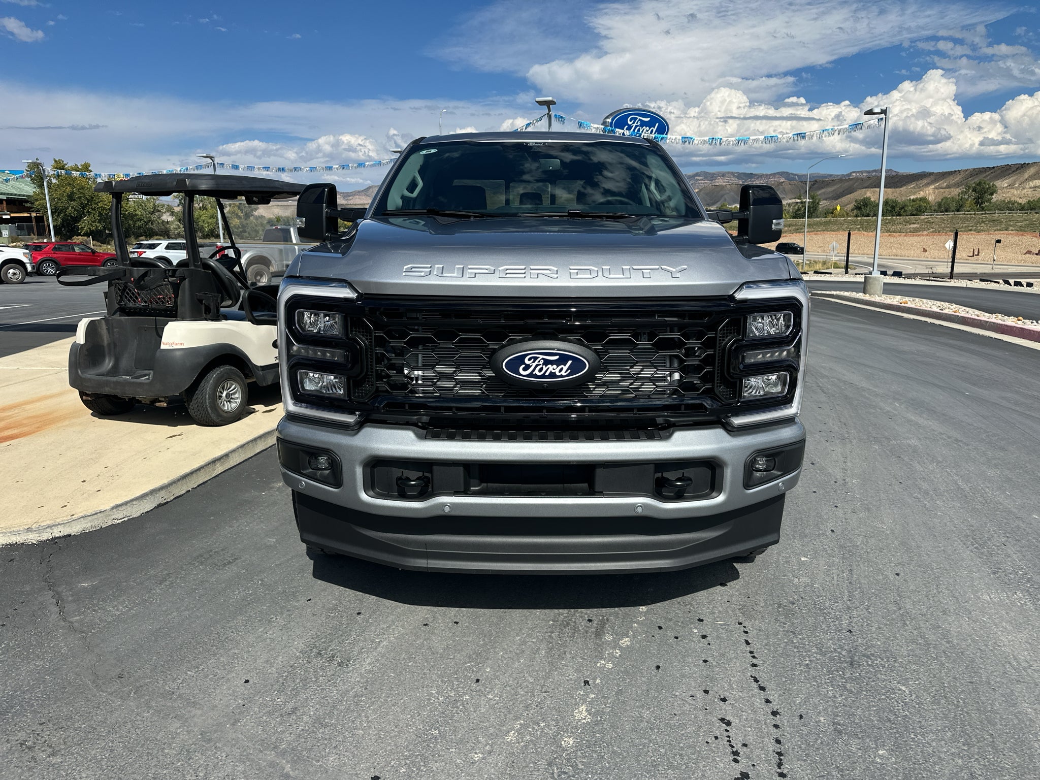 2027 Ford F-350 F-350® Lariat®