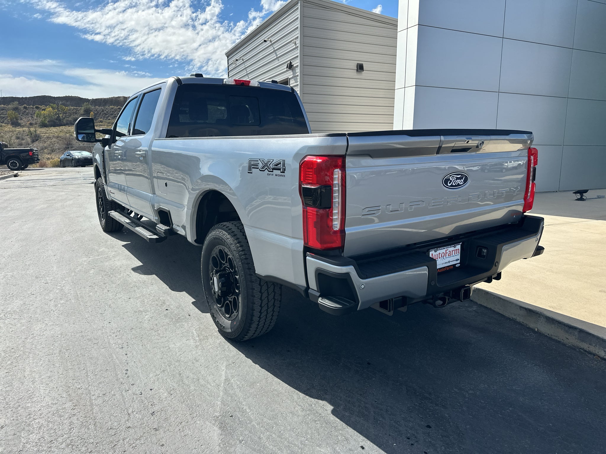 2027 Ford F-350 F-350® Lariat®