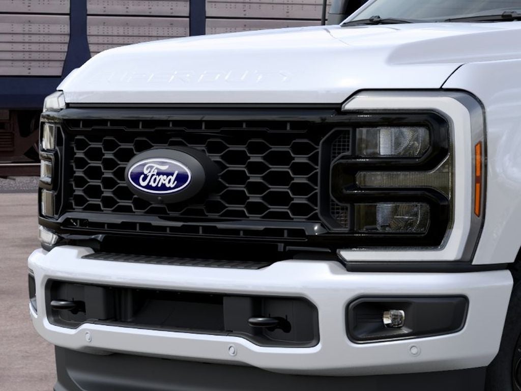2027 Ford F-350 F-350® Lariat®