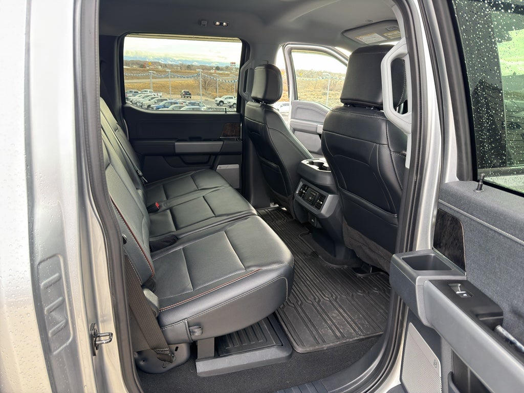 2024 Ford F-350 LARIAT