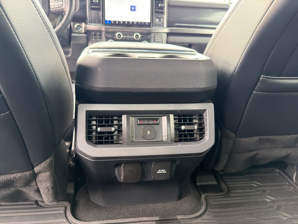 2024 Ford F-350 LARIAT