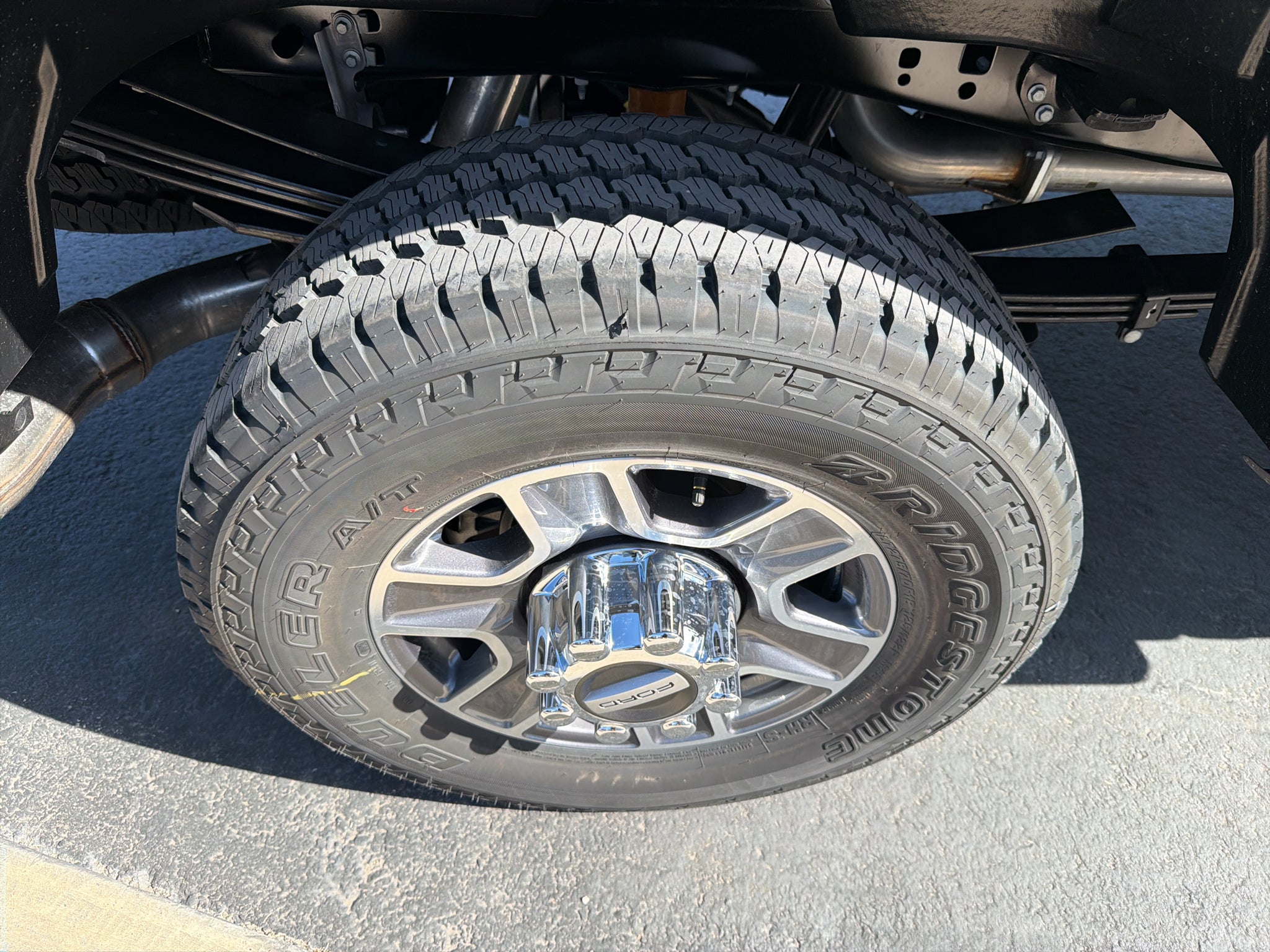 2027 Ford F-350 F-350® Lariat®