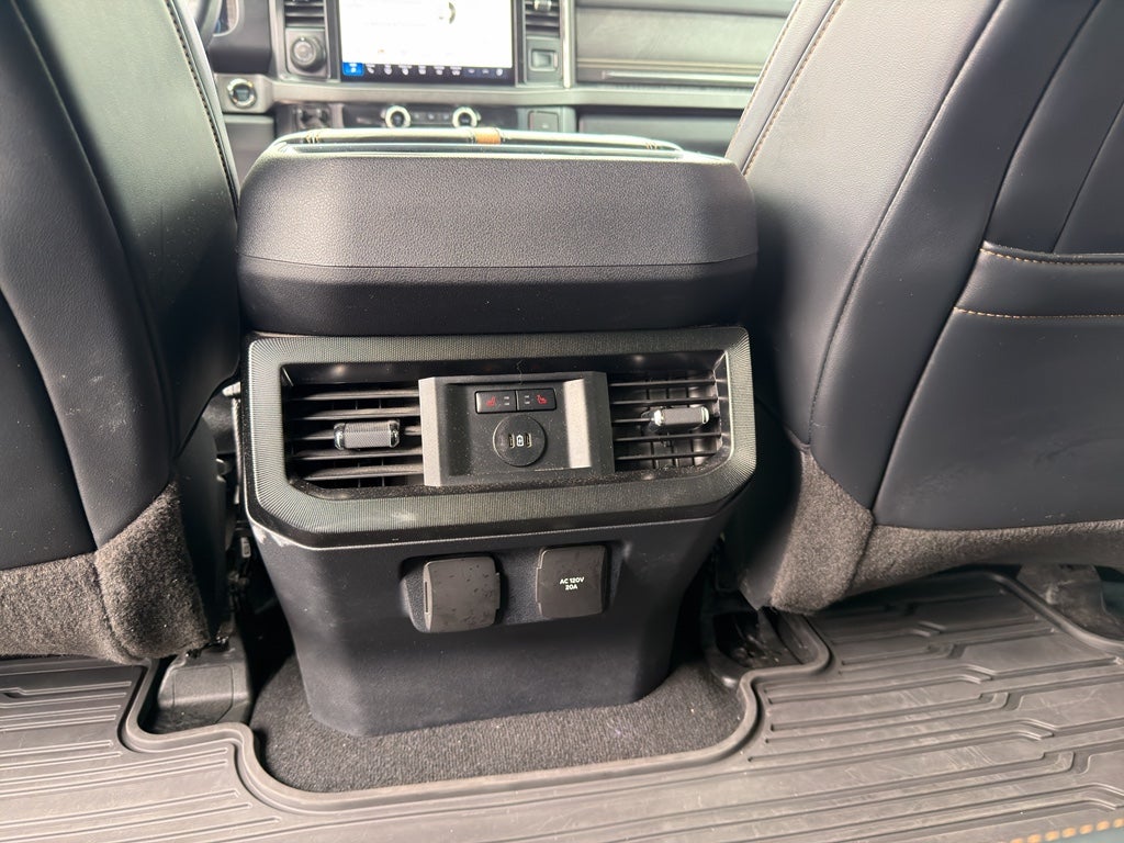 2023 Ford F-350 Platinum