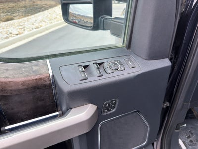 2022 Ford F-350 LARIAT